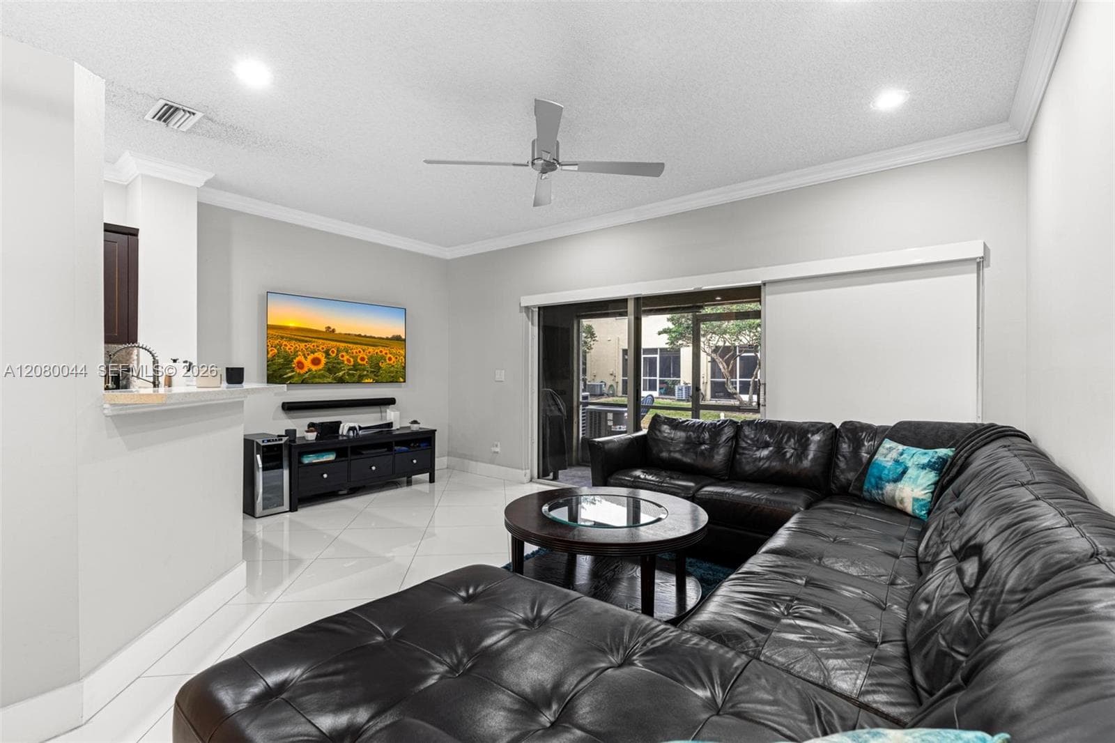 12110 SW 2nd St, Pembroke Pines, FL 33025 photo 4