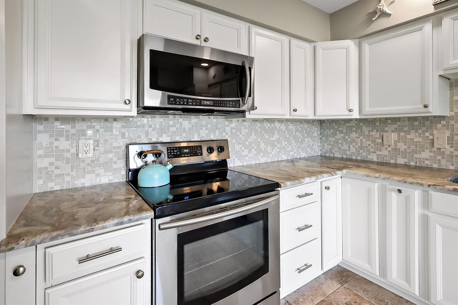 3209 S LAKEVIEW Circle # 8105, Hutchinson Island, FL 34949 photo 12