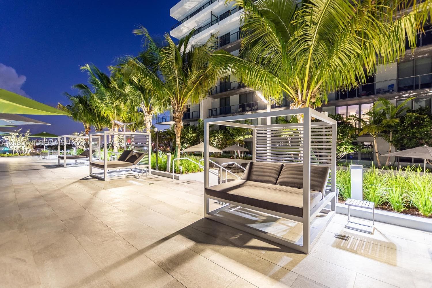 2960 NE 207th St # 1005, Aventura, FL 33180 photo 10