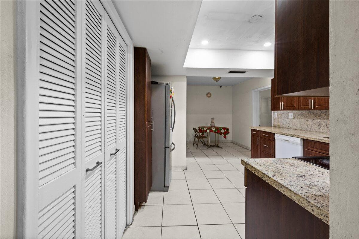 8407 NW 25TH Court, Sunrise, FL 33322 photo 12