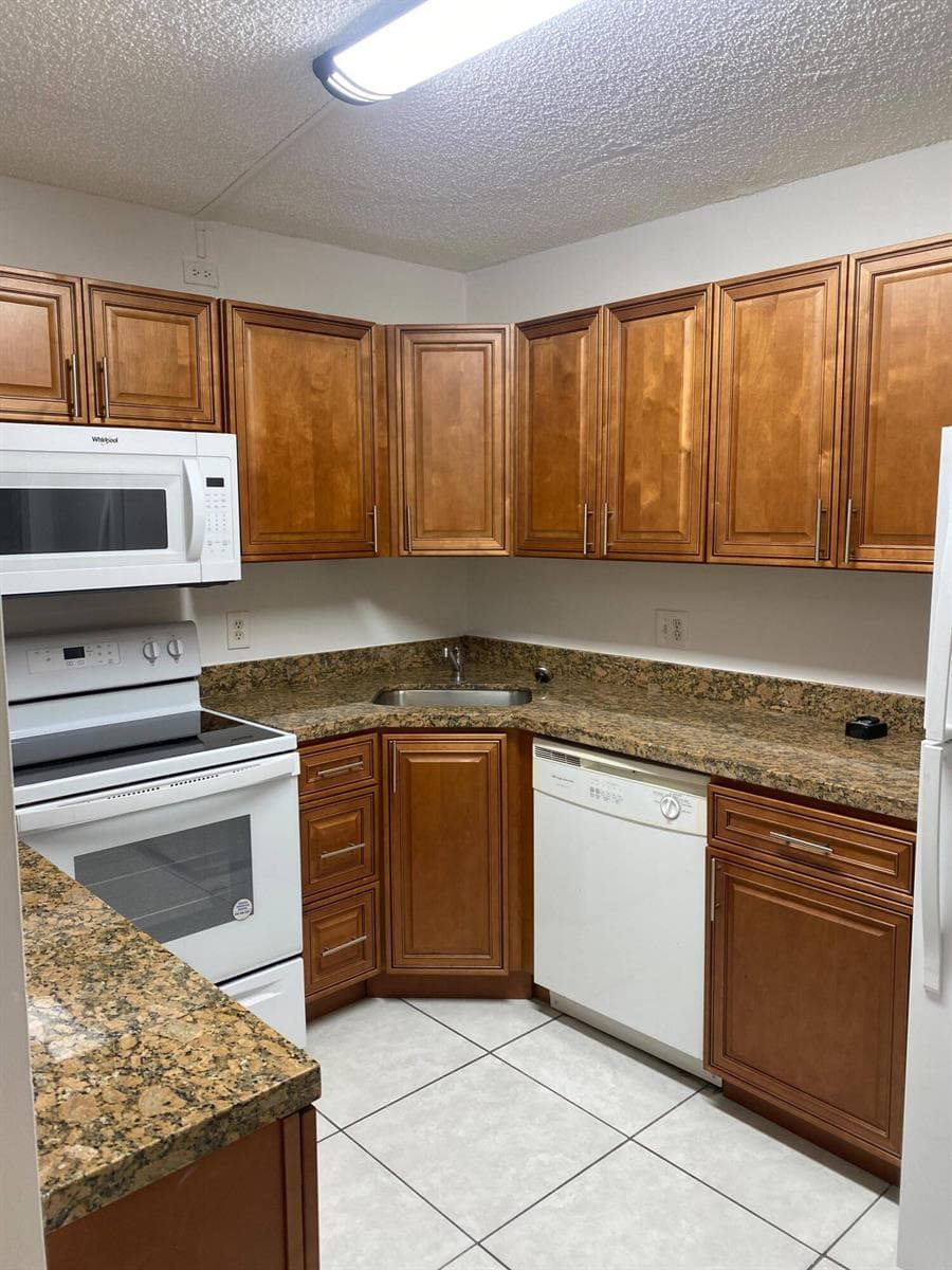 4709 Sable Pine Circle # B1, West Palm Beach, FL 33417