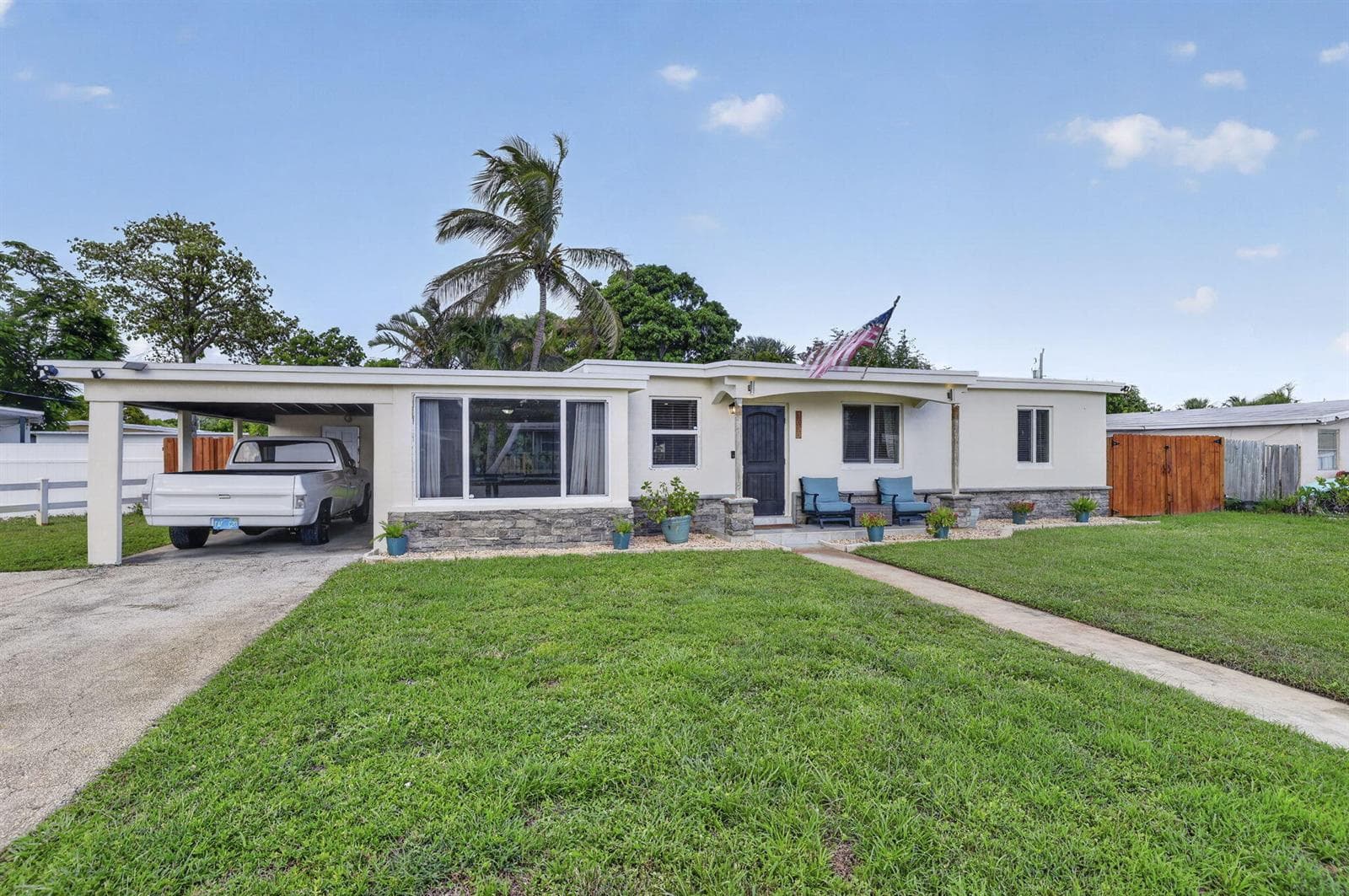 1633 NE 51st Court, Pompano Beach, FL 33064 photo 2