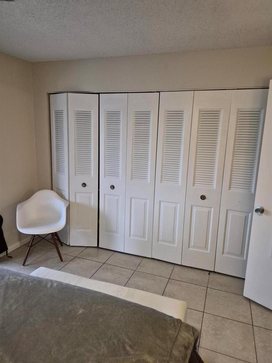 214 Cambridge # I, West Palm Beach, FL 33417 photo 6