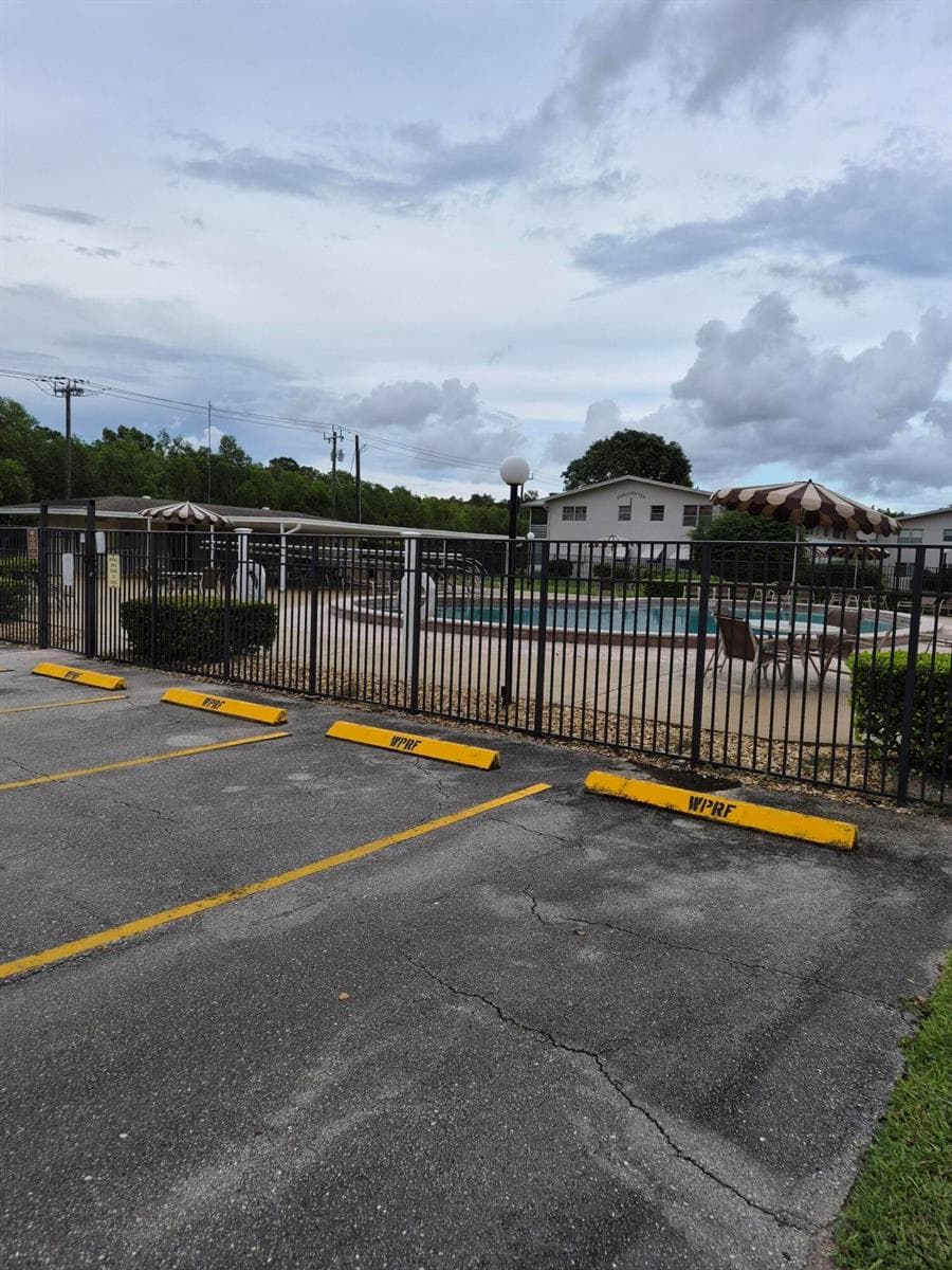 214 Cambridge # I, West Palm Beach, FL 33417 photo 10