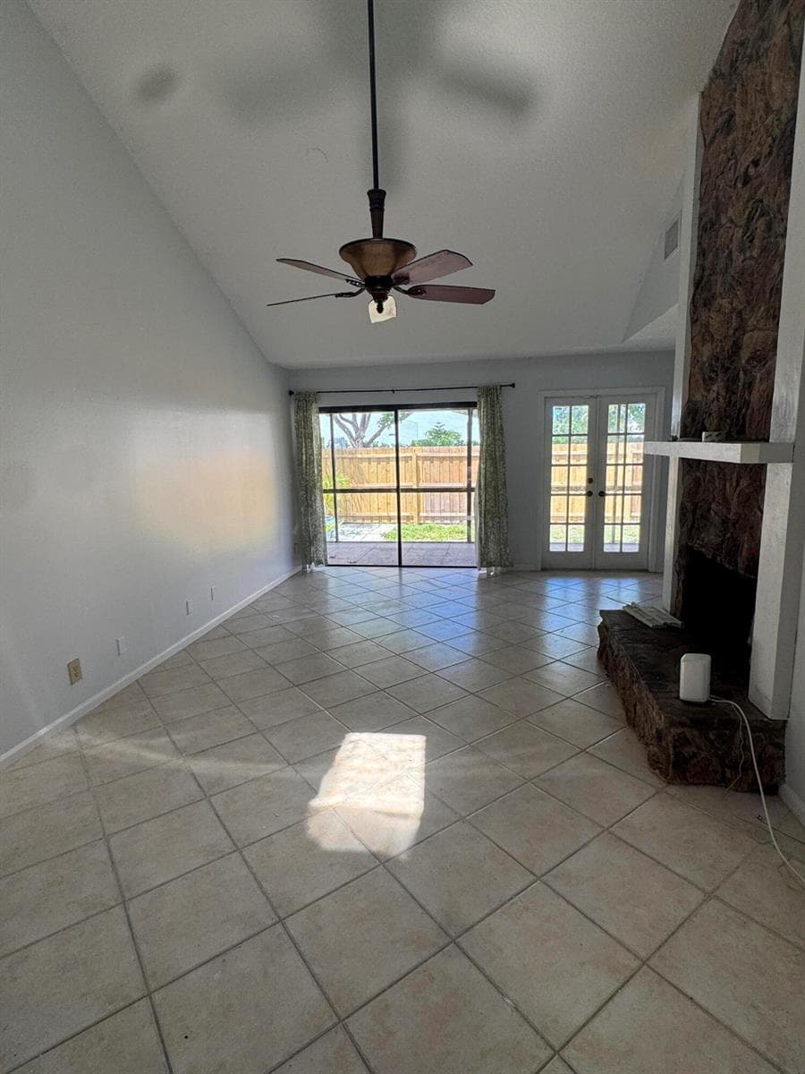 121 BEAUMONT Lane, Palm Beach Gardens, FL 33410 photo 4