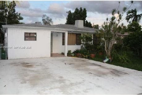 11717 NW 2nd Avenue Front, North Miami, FL 33168