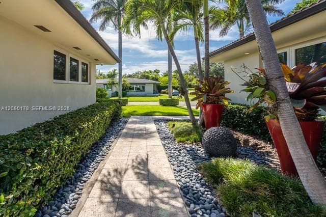 9999 NE 13th Ave, Miami Shores, FL 33138 photo 12