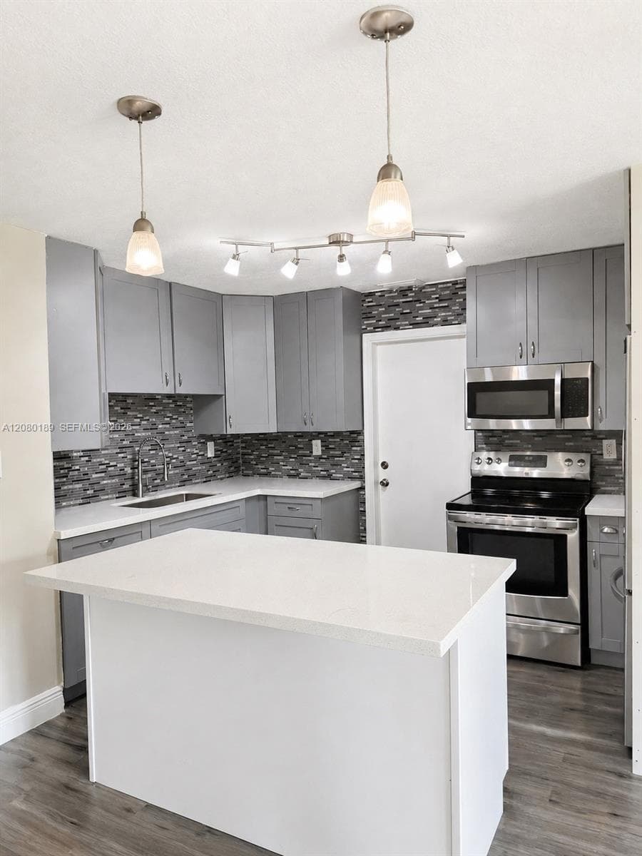 5603 NW 48th Ter, Tamarac, FL 33319 photo 5