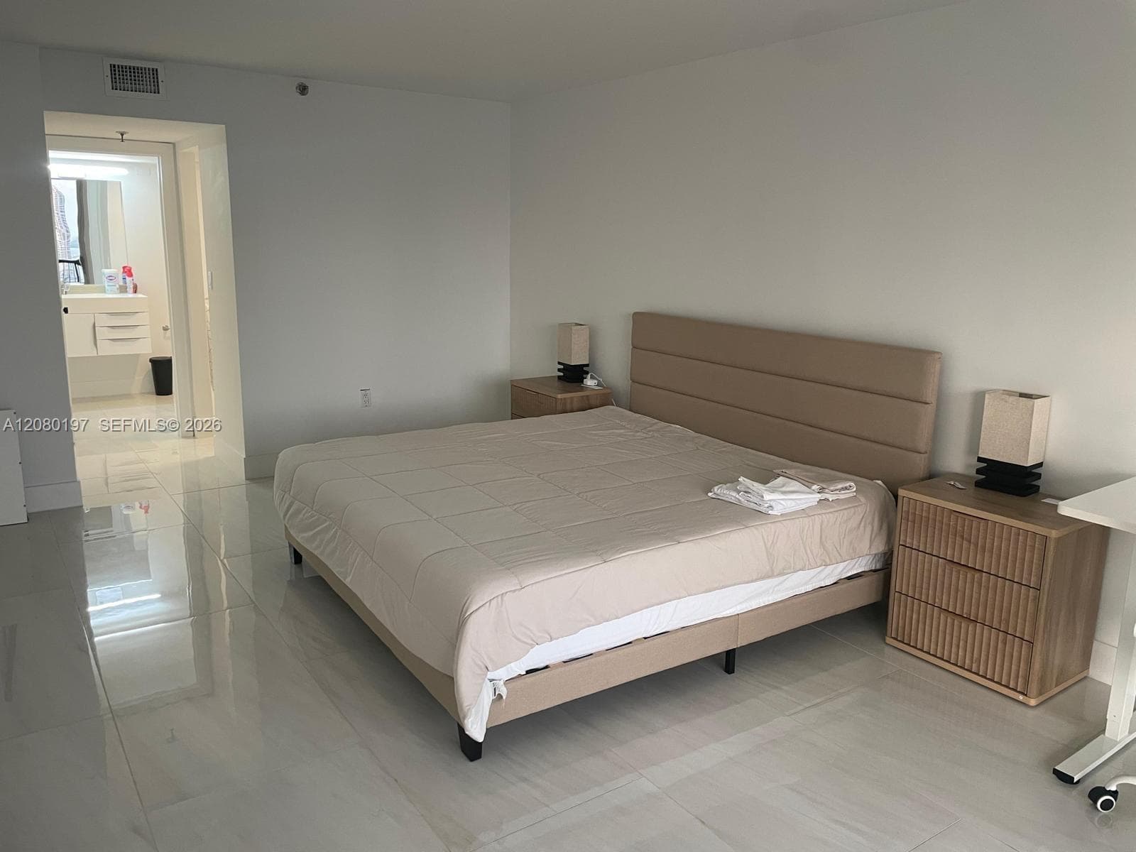 555 NE 15th St # 27K, Miami, FL 33132 photo 7