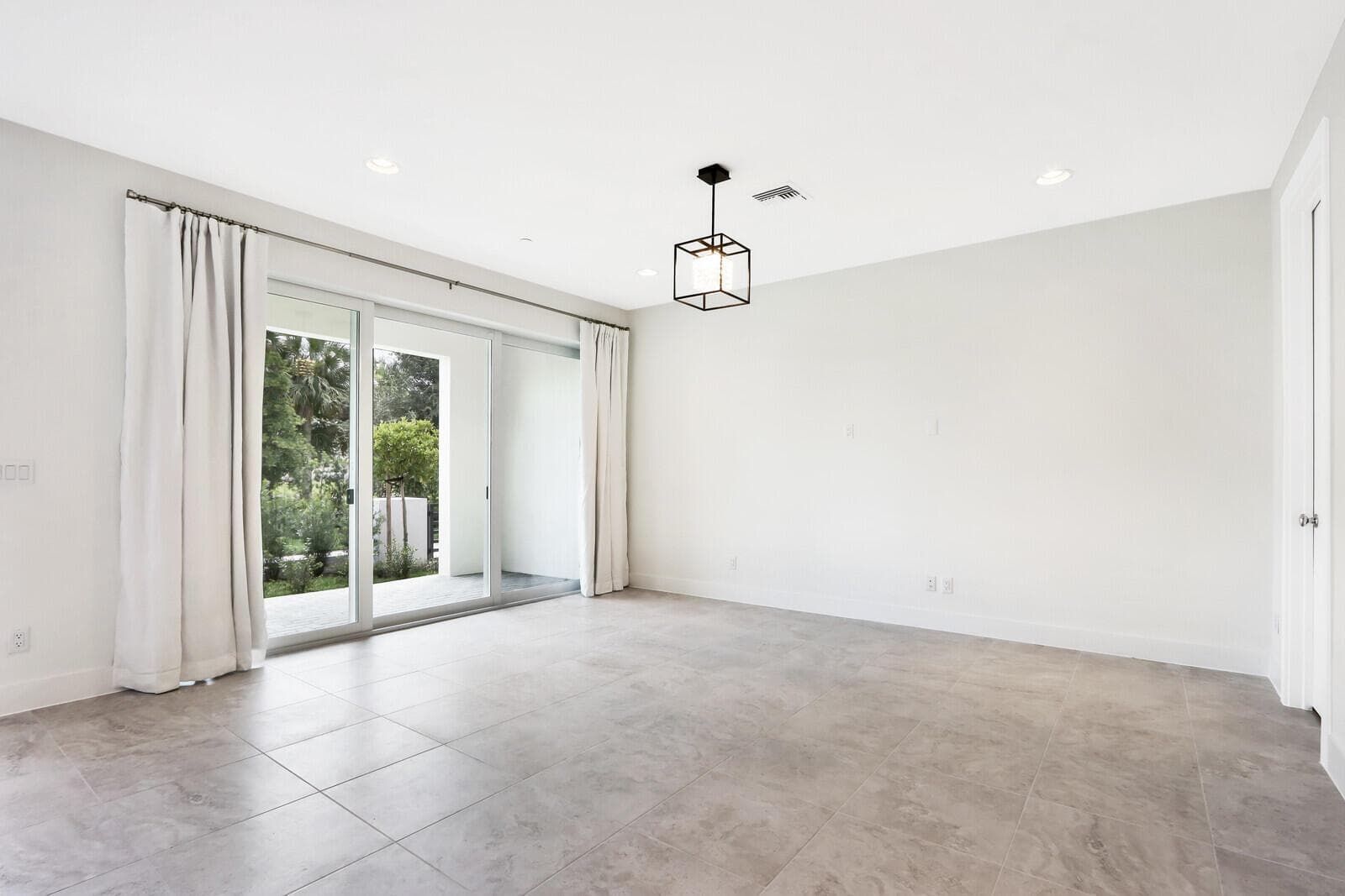 12556 Gross Pointe Drive, Palm Beach Gardens, FL 33418 photo 5