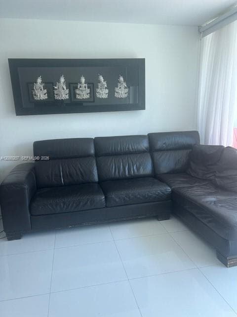 2950 NE 188th St # 247, Aventura, FL 33180 photo 2