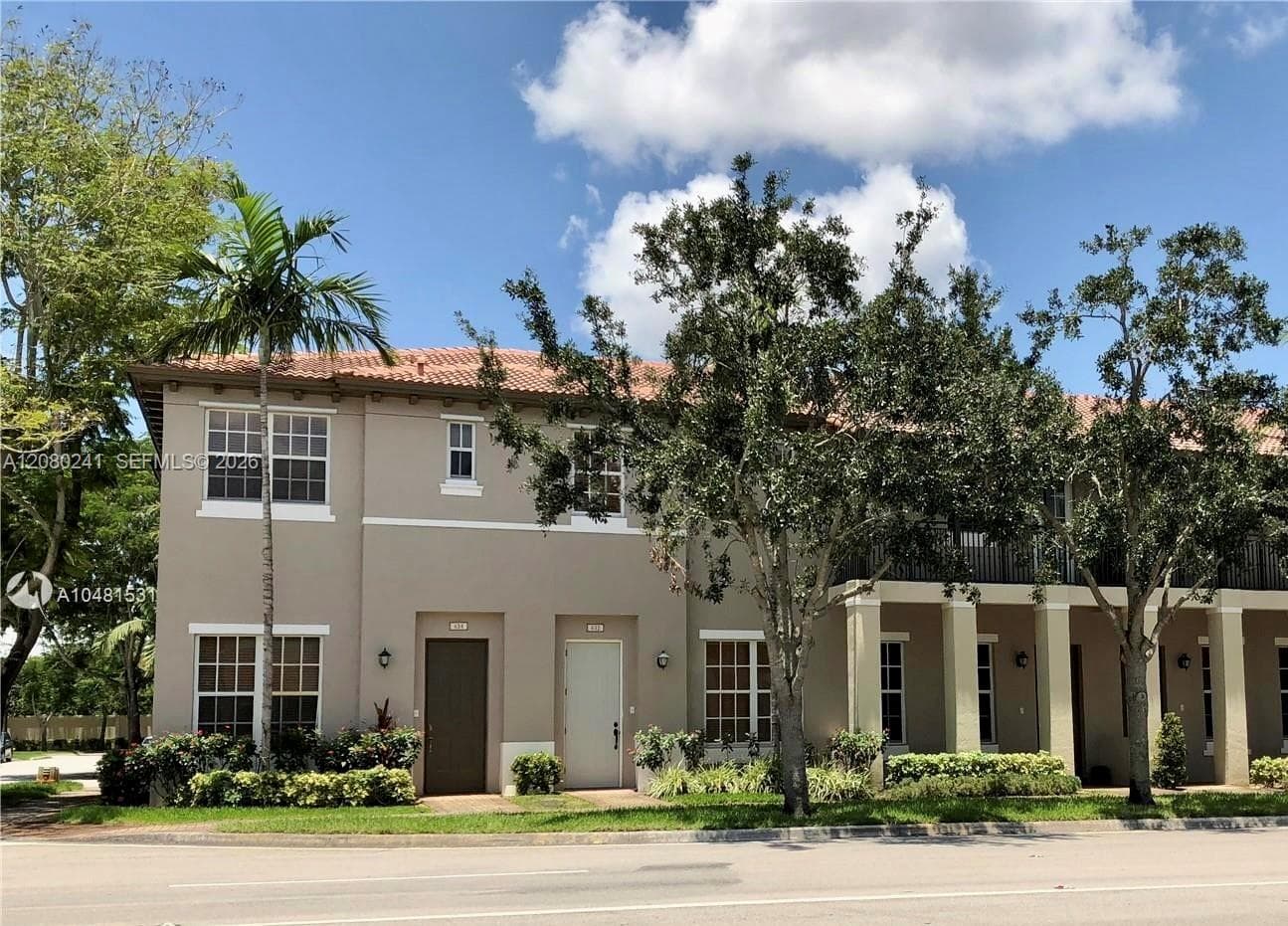 634 SW 147th Ave # 634, Pembroke Pines, FL 33027 photo 2