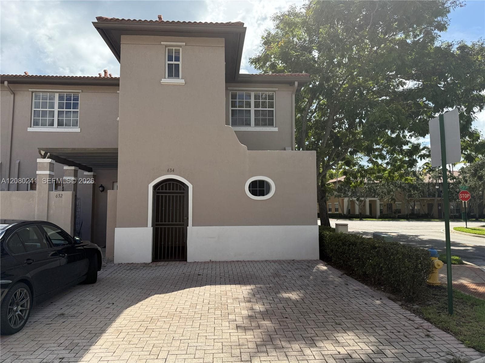 634 SW 147th Ave # 634, Pembroke Pines, FL 33027 photo 3
