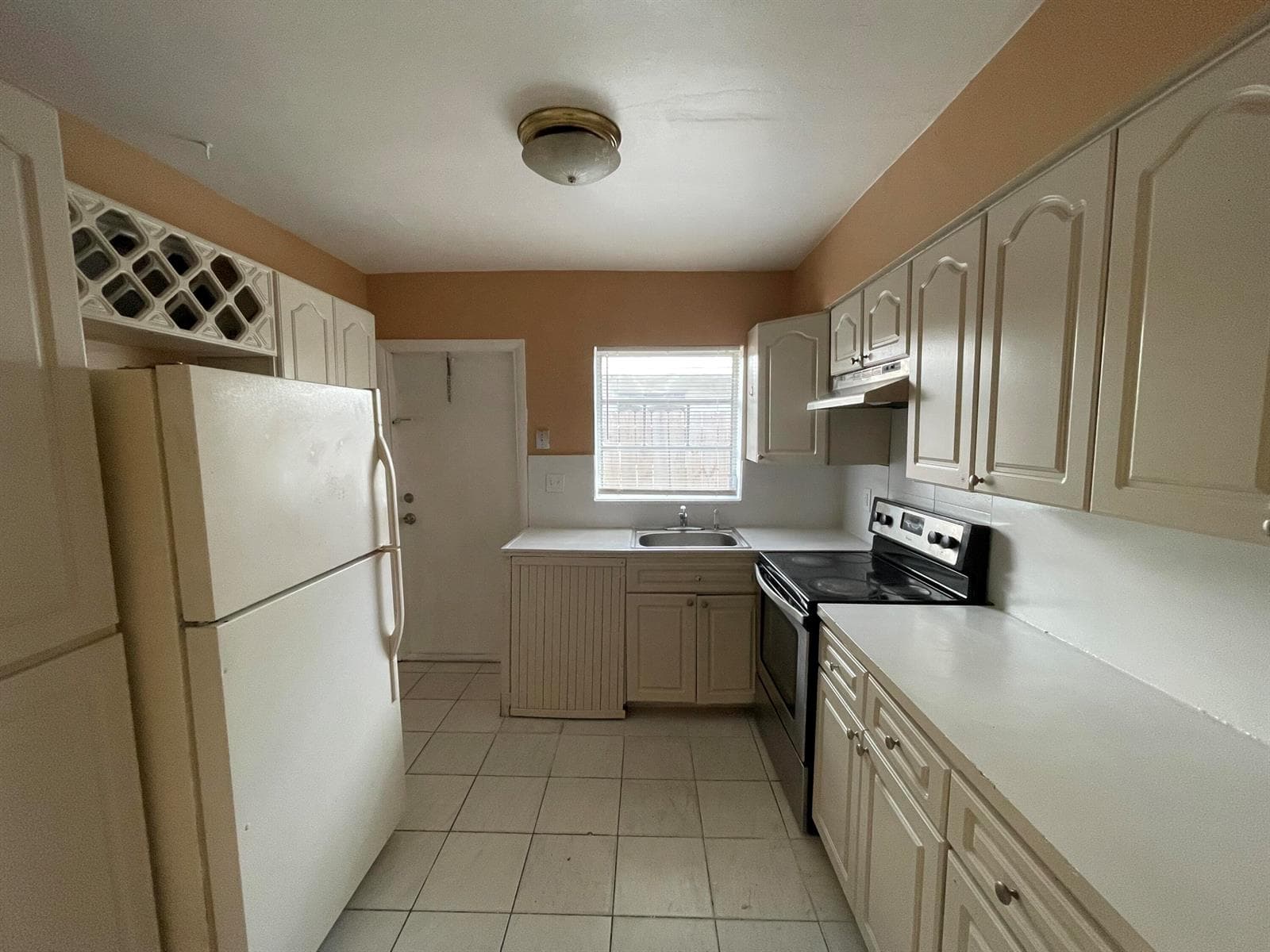 1314-1316 NW 8TH Avenue, Fort Lauderdale, FL 33311 photo 2