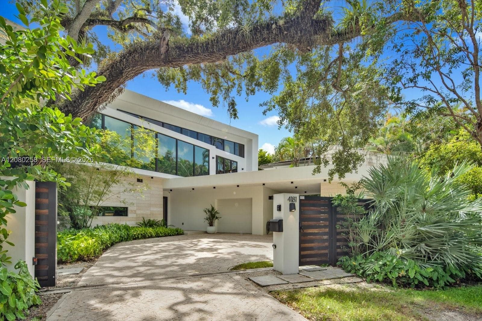 4181 Ingraham Hwy, Miami, FL 33133
