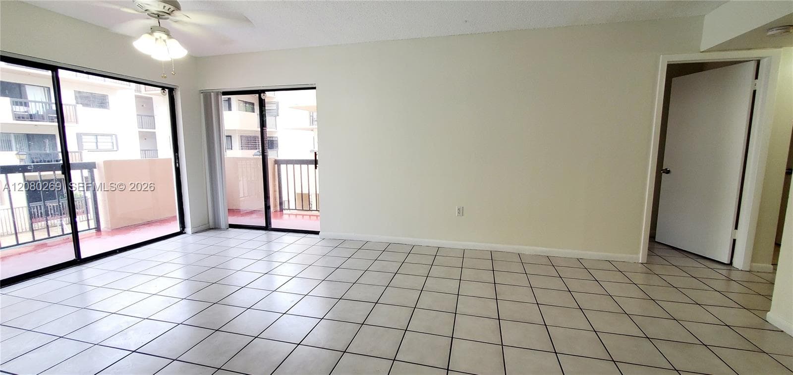 995 SW 84th Ave # 218, Miami, FL 33144 photo 2