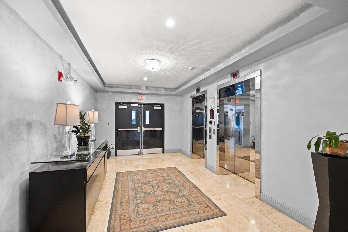 3590 Coral Way # #502, Miami, FL 33145 photo 7