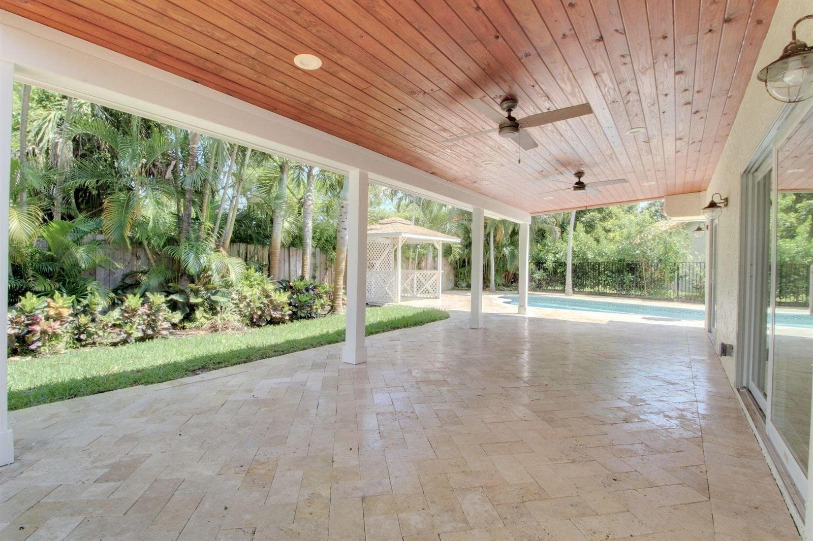 949 GREENSWARD Lane, Delray Beach, FL 33445 photo 9