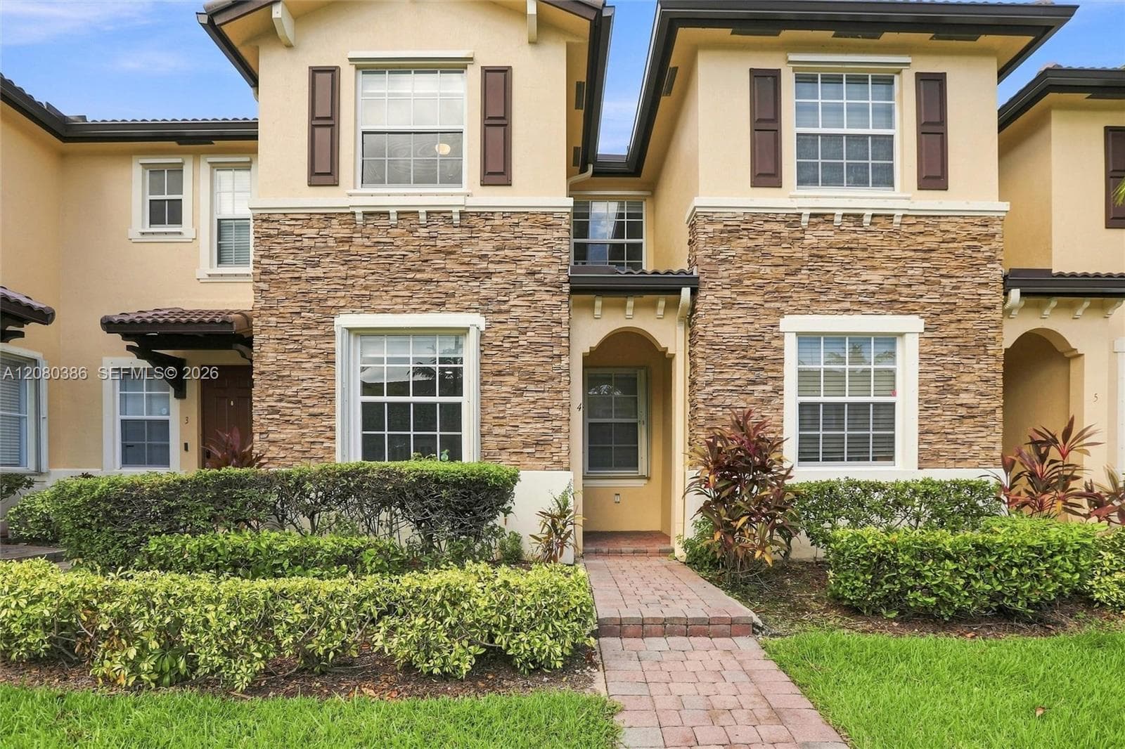 9145 SW 227th St # 4, Cutler Bay, FL 33190