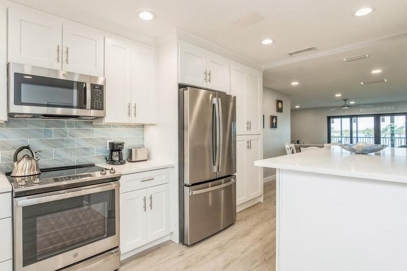 200 INTRACOASTAL Place # 305, Jupiter, FL 33469 photo 9