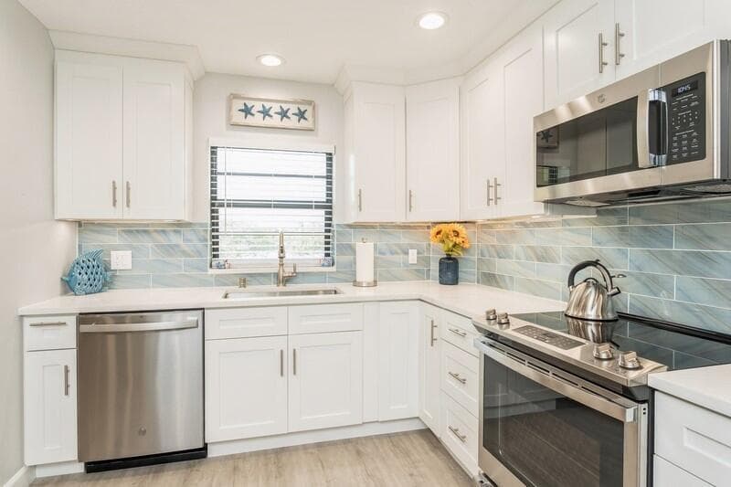 200 INTRACOASTAL Place # 305, Jupiter, FL 33469 photo 8