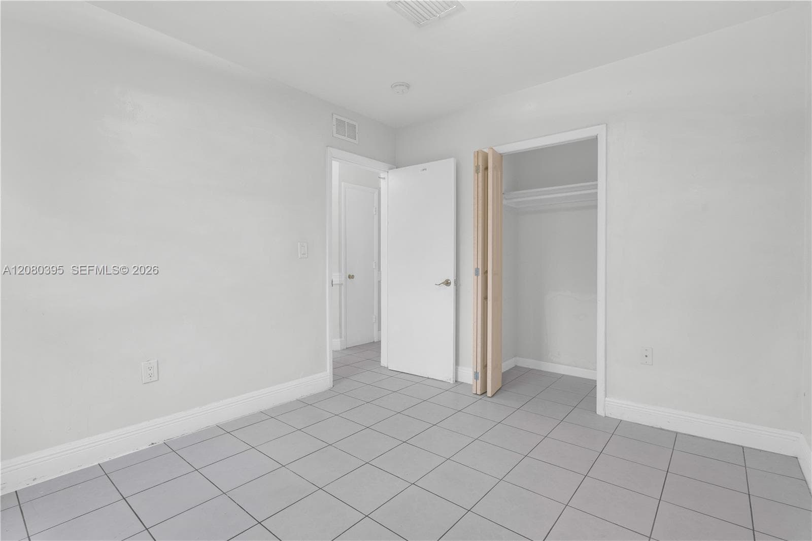 9441 SW 27th Dr, Miami, FL 33165 photo 4