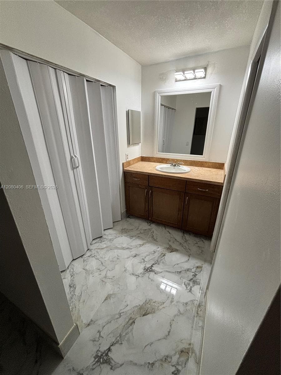 9733 Hammocks Blvd # 201C, Miami, FL 33196 photo 11