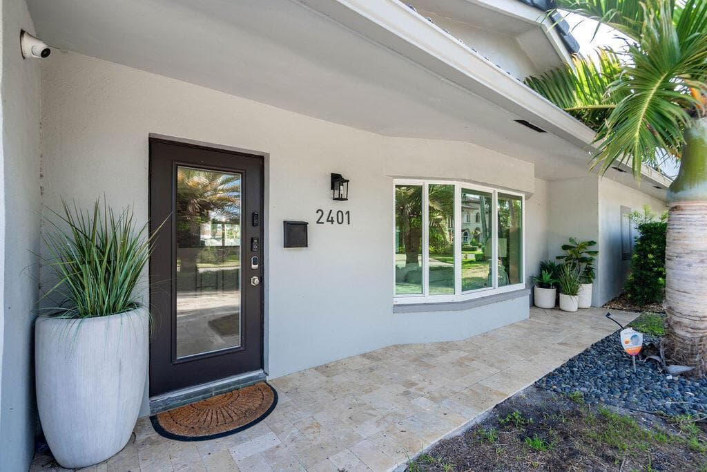 2401 NE 33RD Street, Lighthouse Point, FL 33064 photo 6