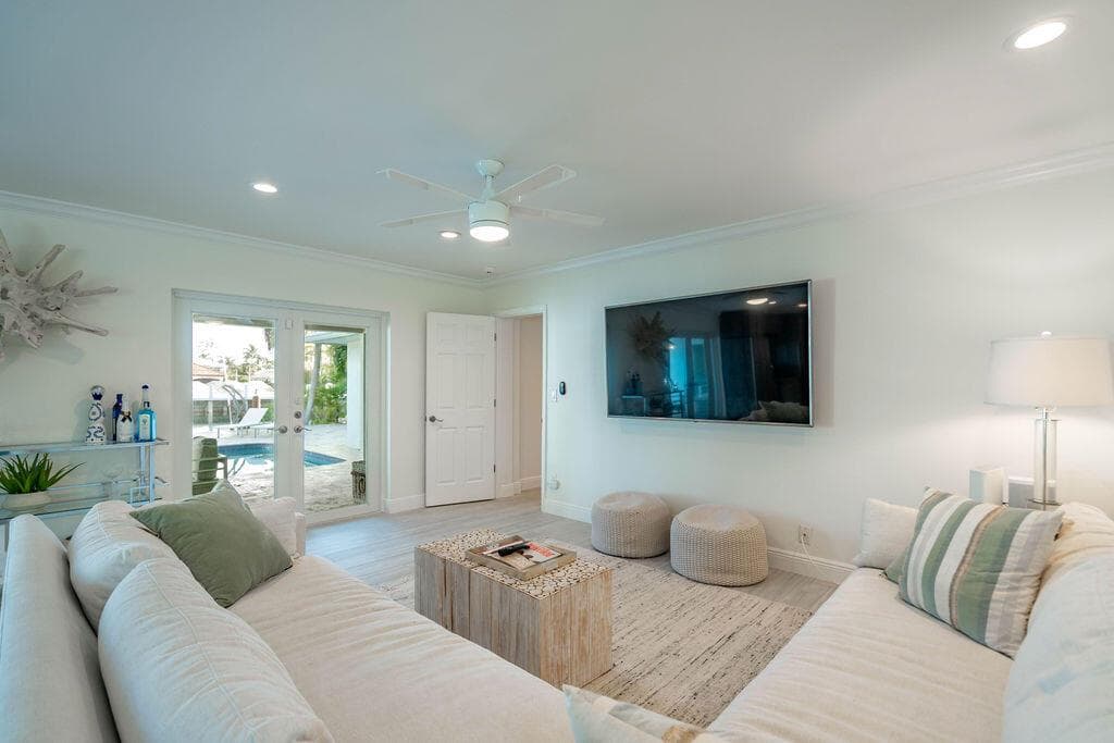 2401 NE 33RD Street, Lighthouse Point, FL 33064 photo 12