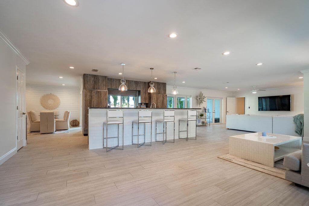 2401 NE 33RD Street, Lighthouse Point, FL 33064 photo 7