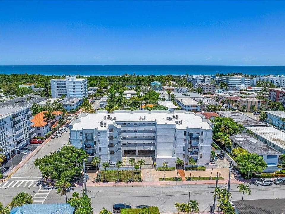 7921 Byron Ave # 206, Miami Beach, FL 33141 photo 3