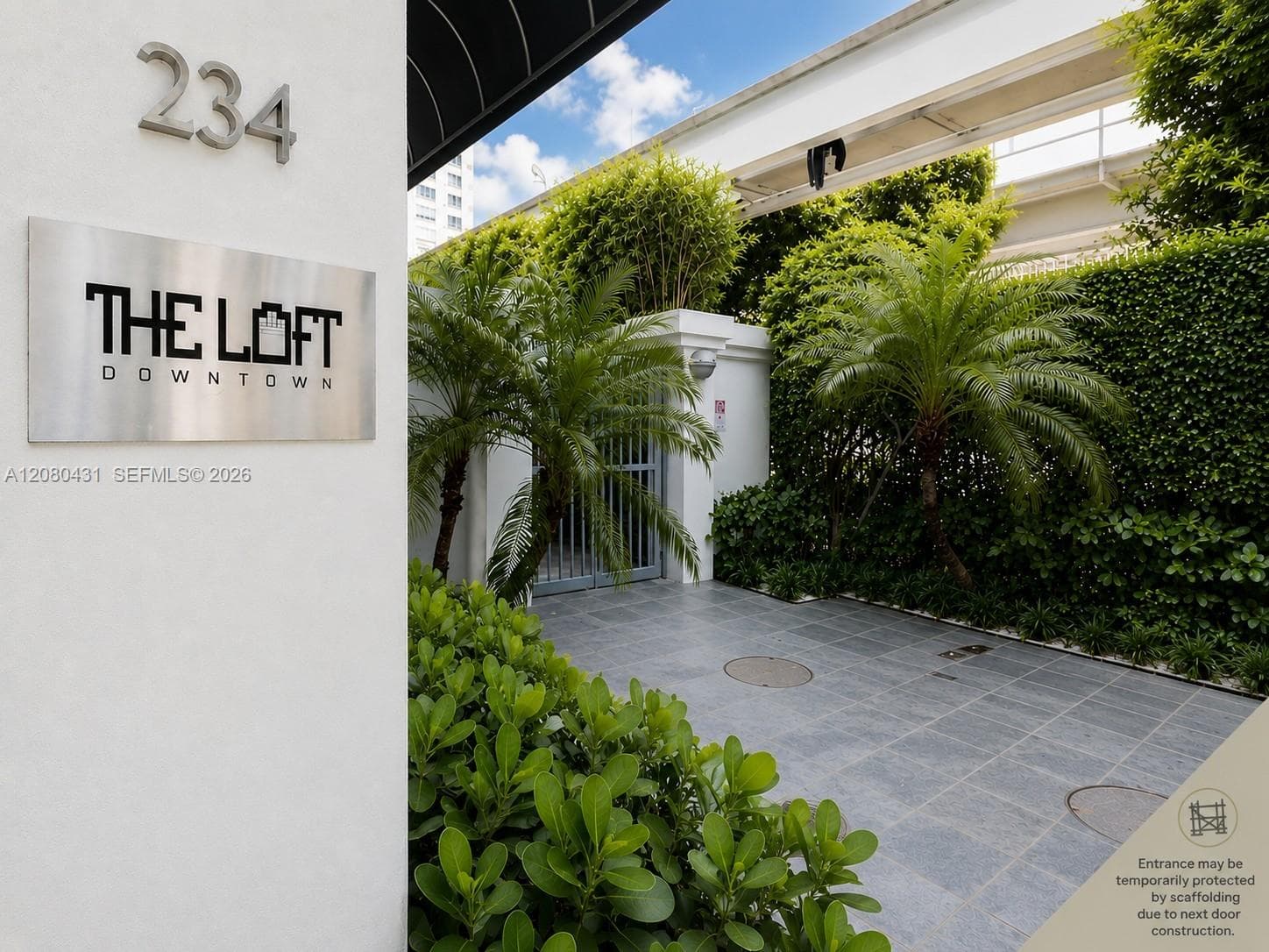 234 NE 3rd St # 2107, Miami, FL 33132 photo 2