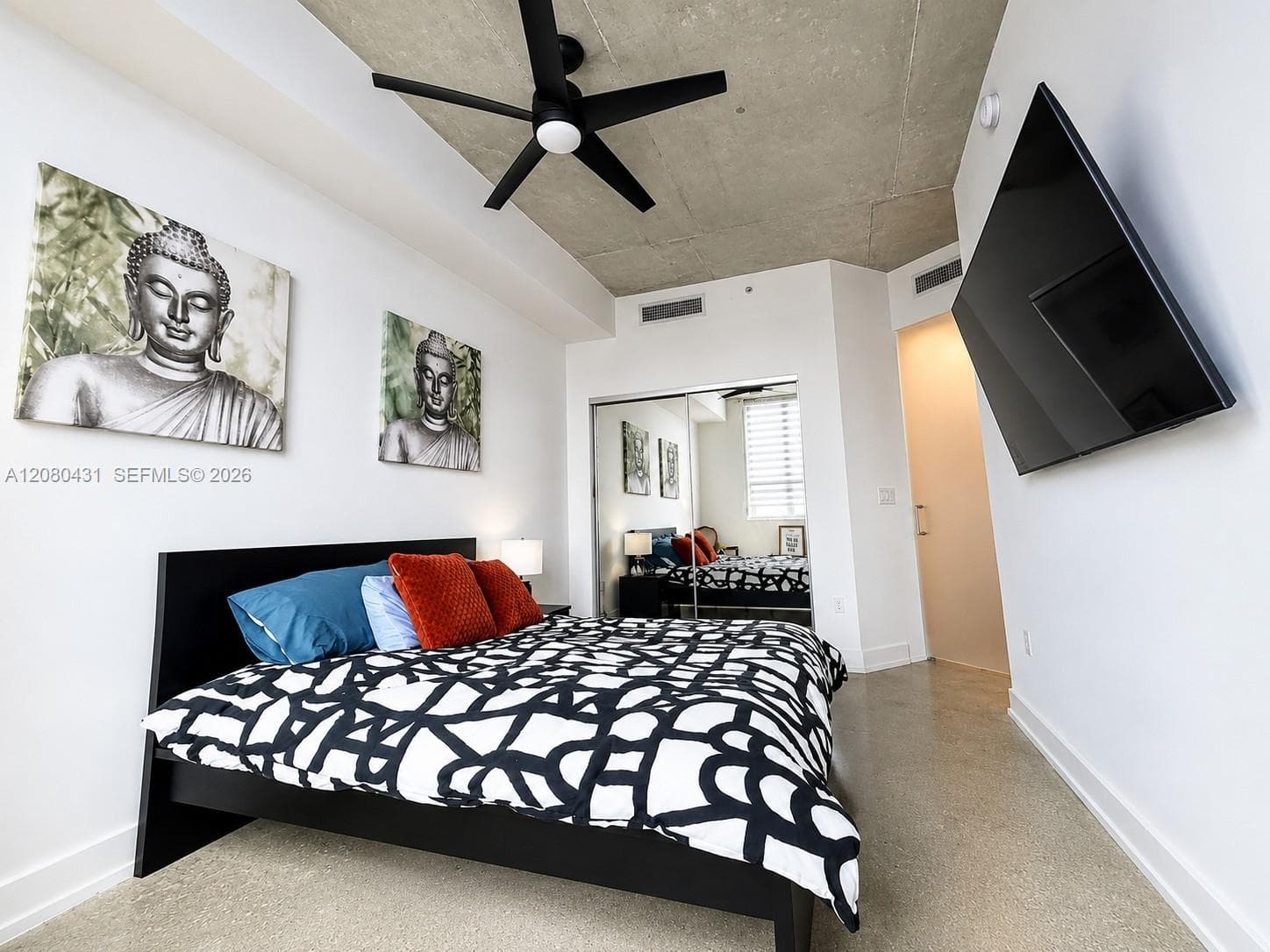 234 NE 3rd St # 2107, Miami, FL 33132 photo 7