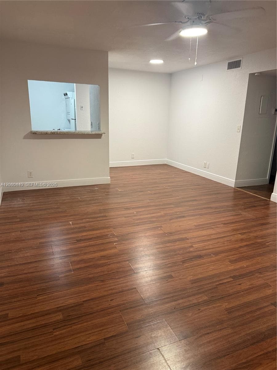 838 Twin Lakes Dr # 19-E, Coral Springs, FL 33071 photo 3