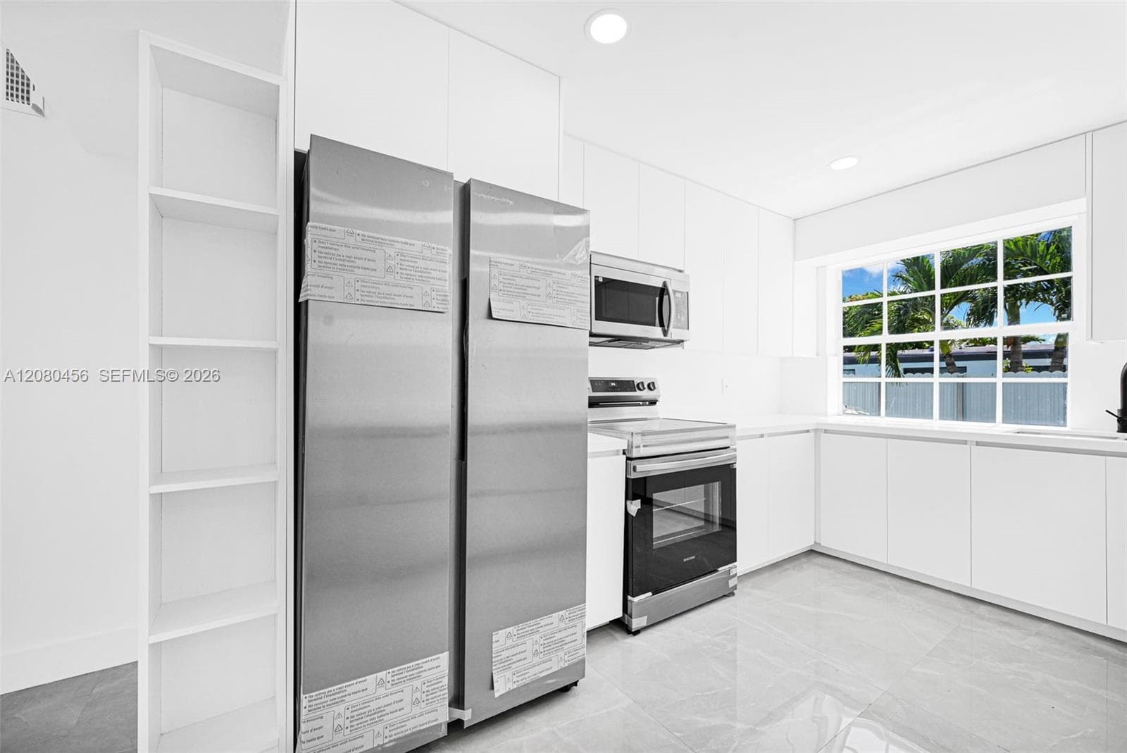 4040 SW 108th Ave, Miami, FL 33165 photo 2