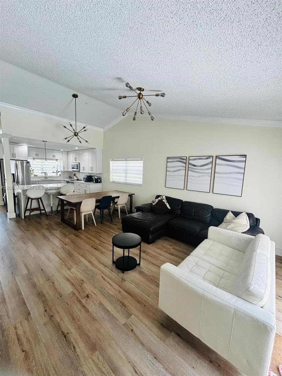 7342 NW 38th Pl, Coral Springs, FL 33065 photo 4
