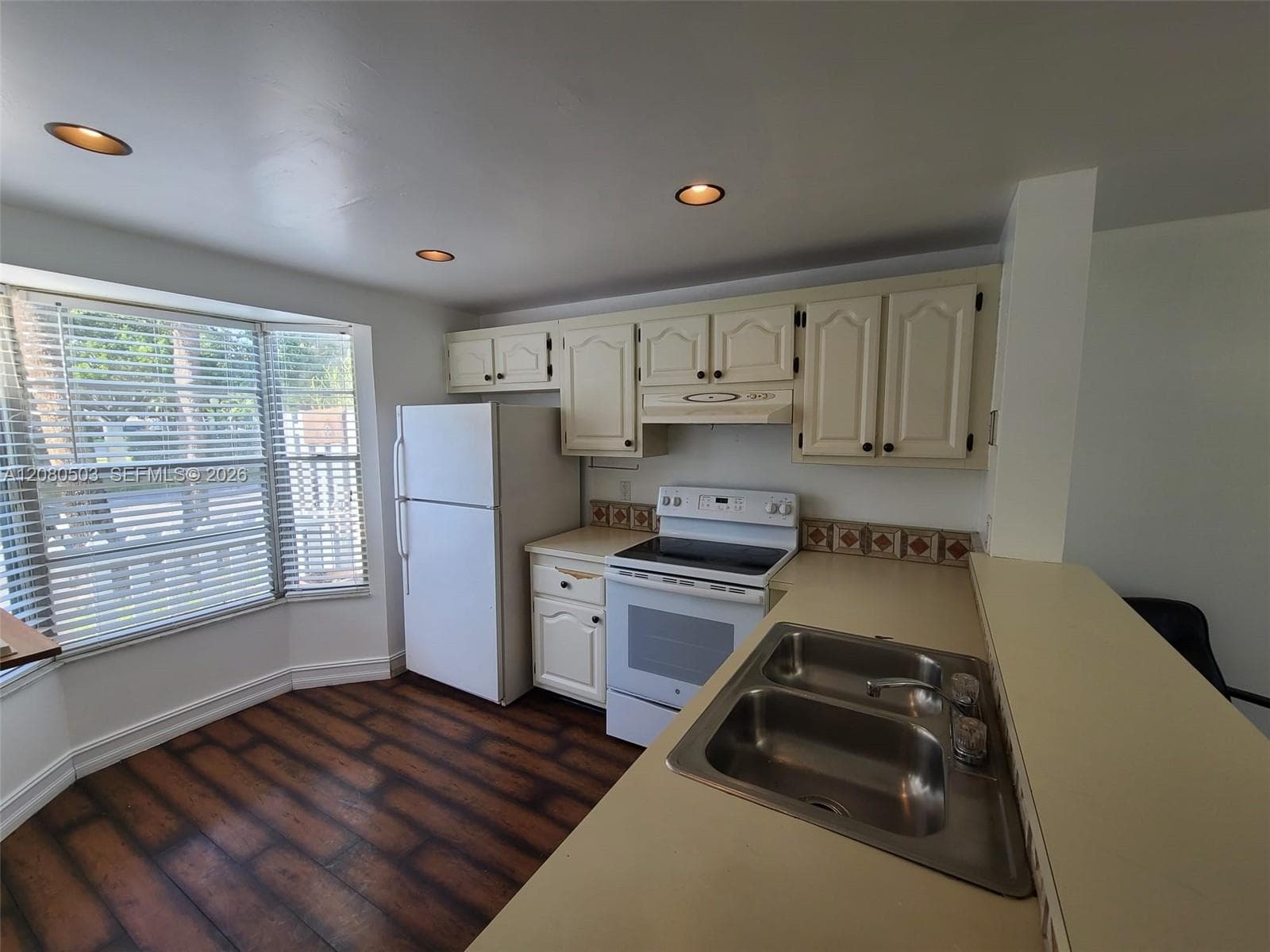 173 SW 3rd St # 173, Pompano Beach, FL 33060 photo 3