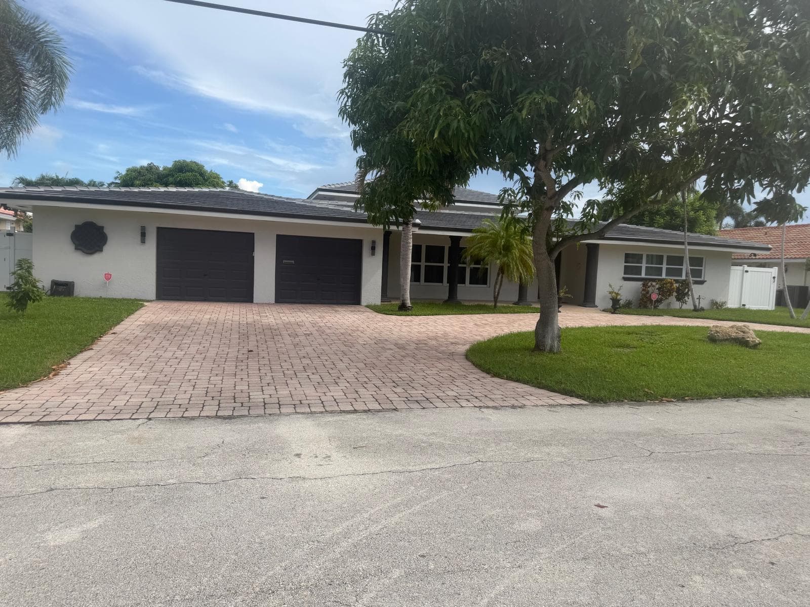 2121 NE 29TH Street, Lighthouse Point, FL 33064 photo 2