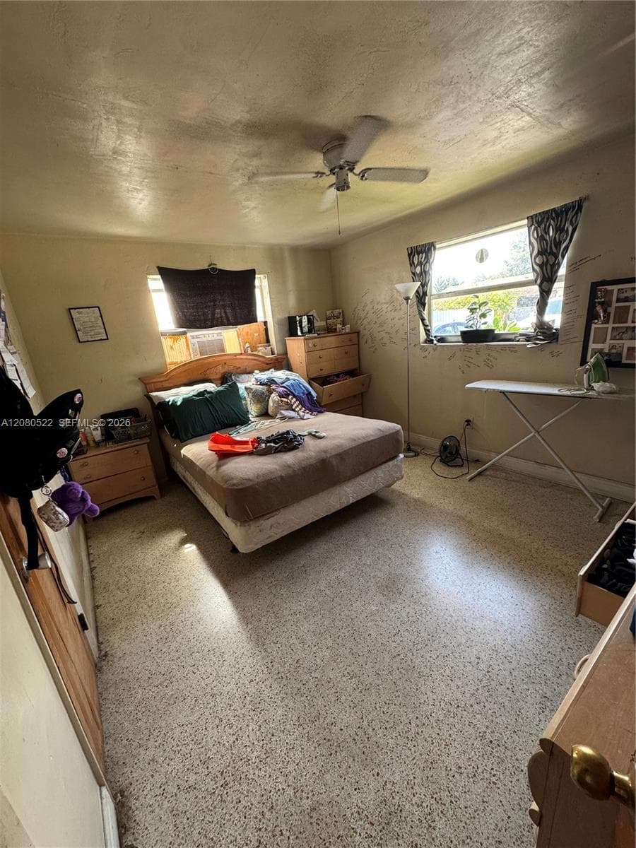 1075 NW 100th St, Miami, FL 33150 photo 6