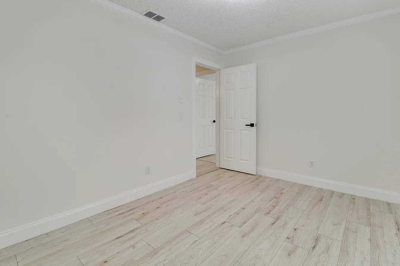 2558 SW CHESTNUT Lane, Port St. Lucie, FL 34953 photo 11