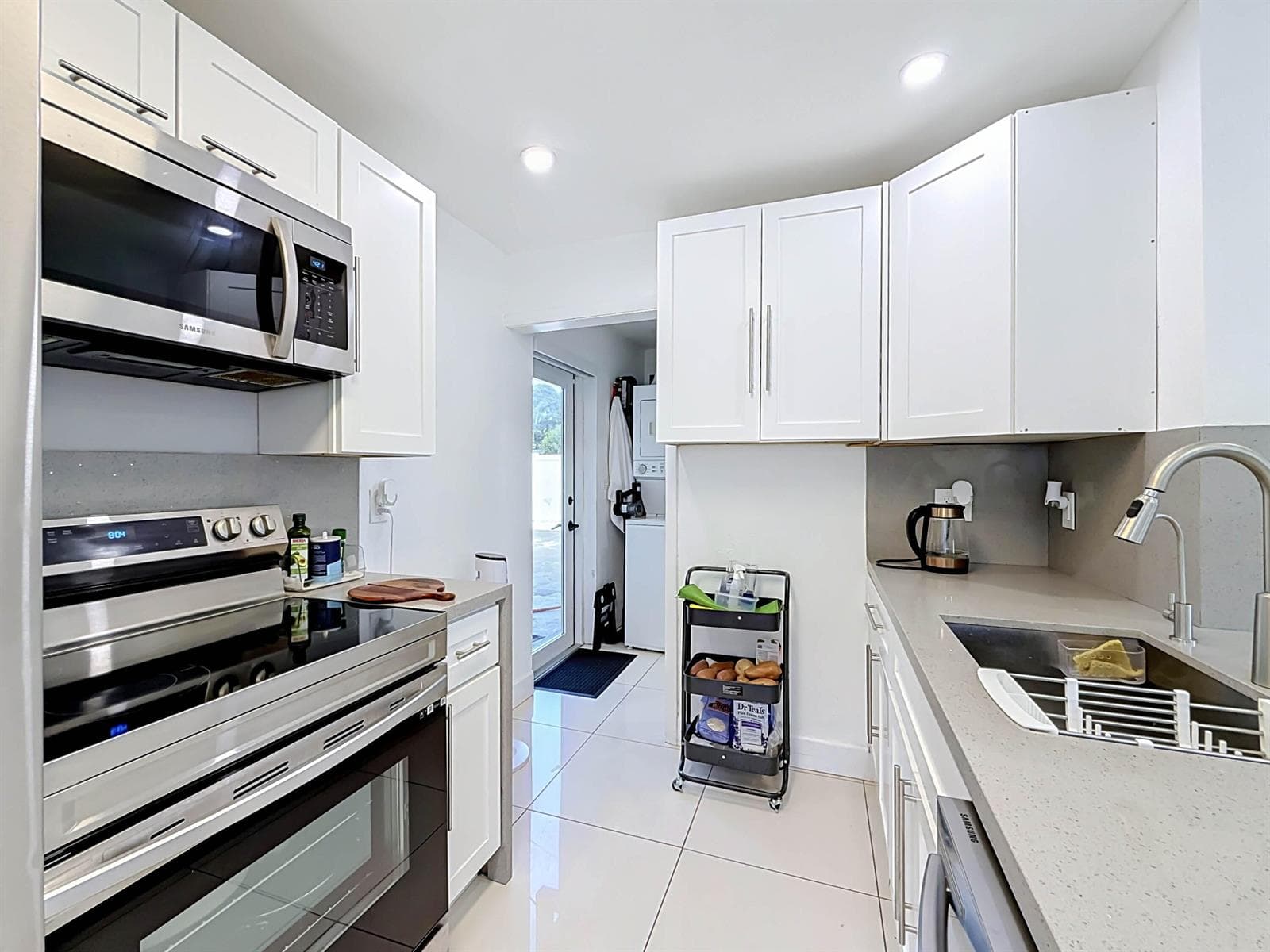6135 NW 24TH Court, Margate, FL 33063 photo 9
