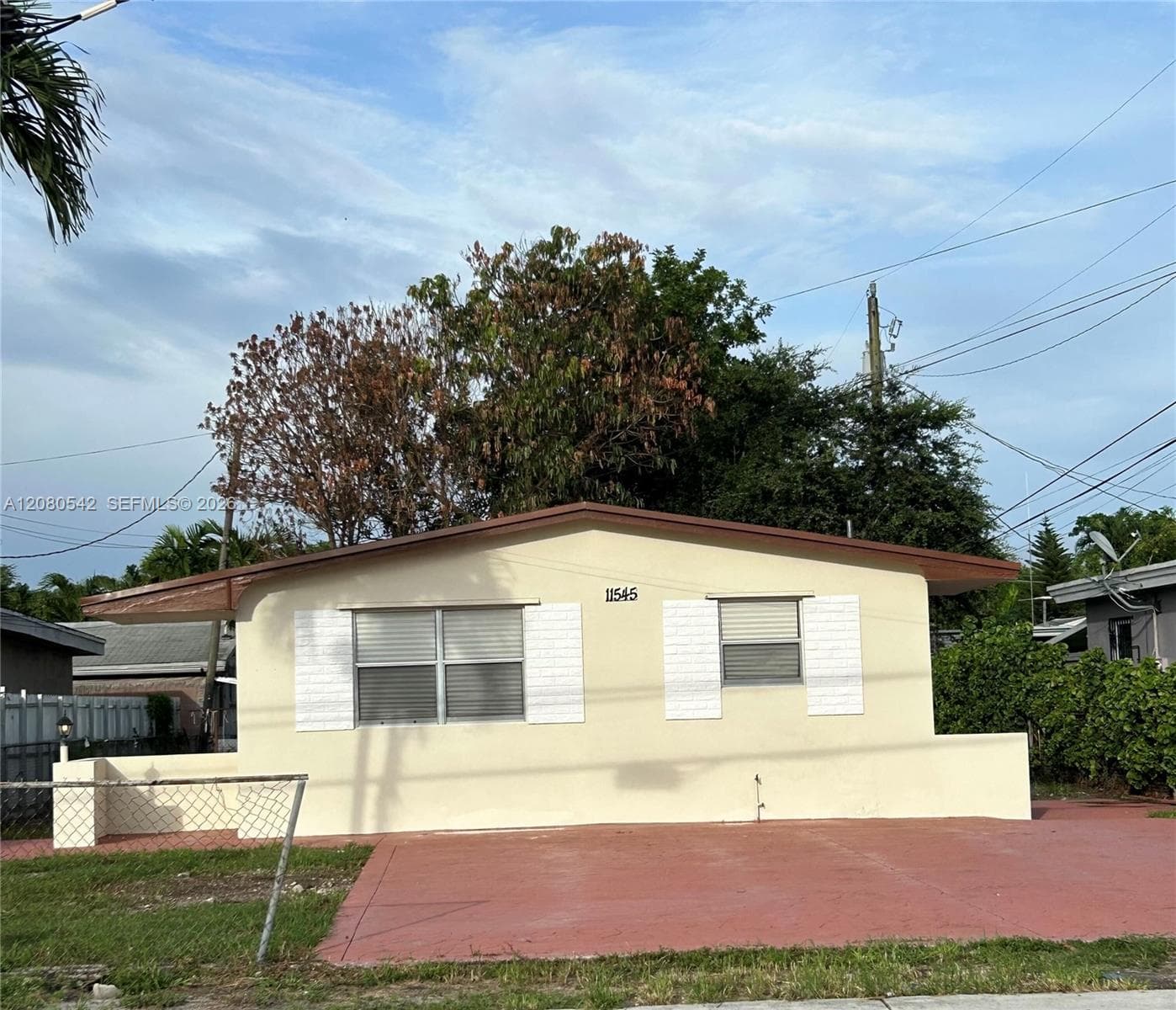 11545 NW 17th Ave, Miami, FL 33167 photo 2
