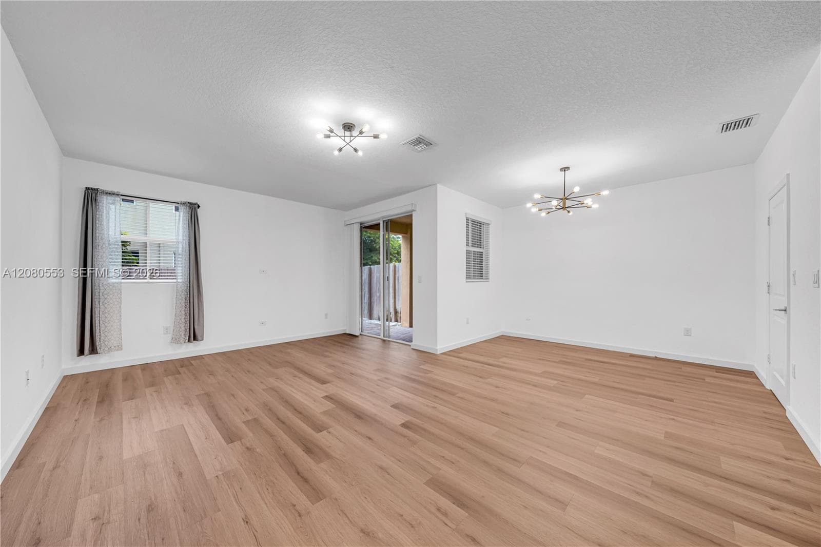 1426 SE 24th Ter, Homestead, FL 33035 photo 6