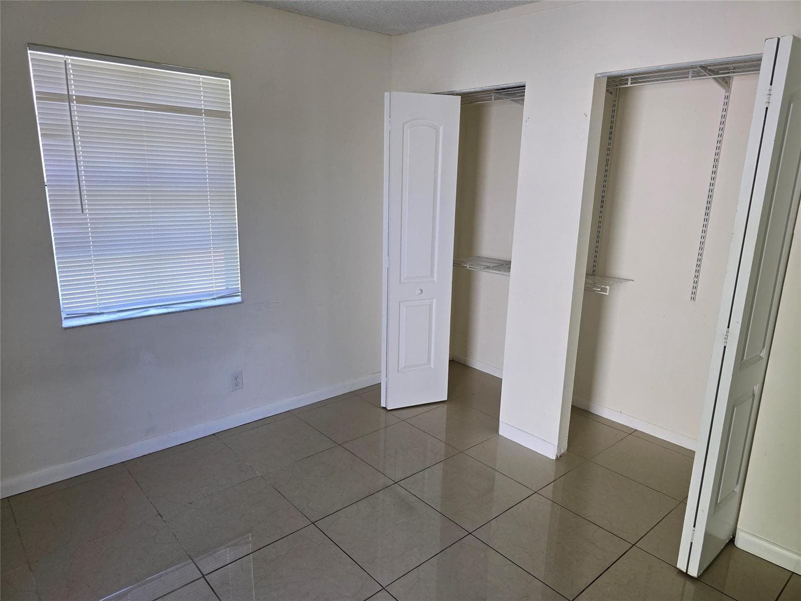 433 SW 61ST Terrace, Margate, FL 33068 photo 12
