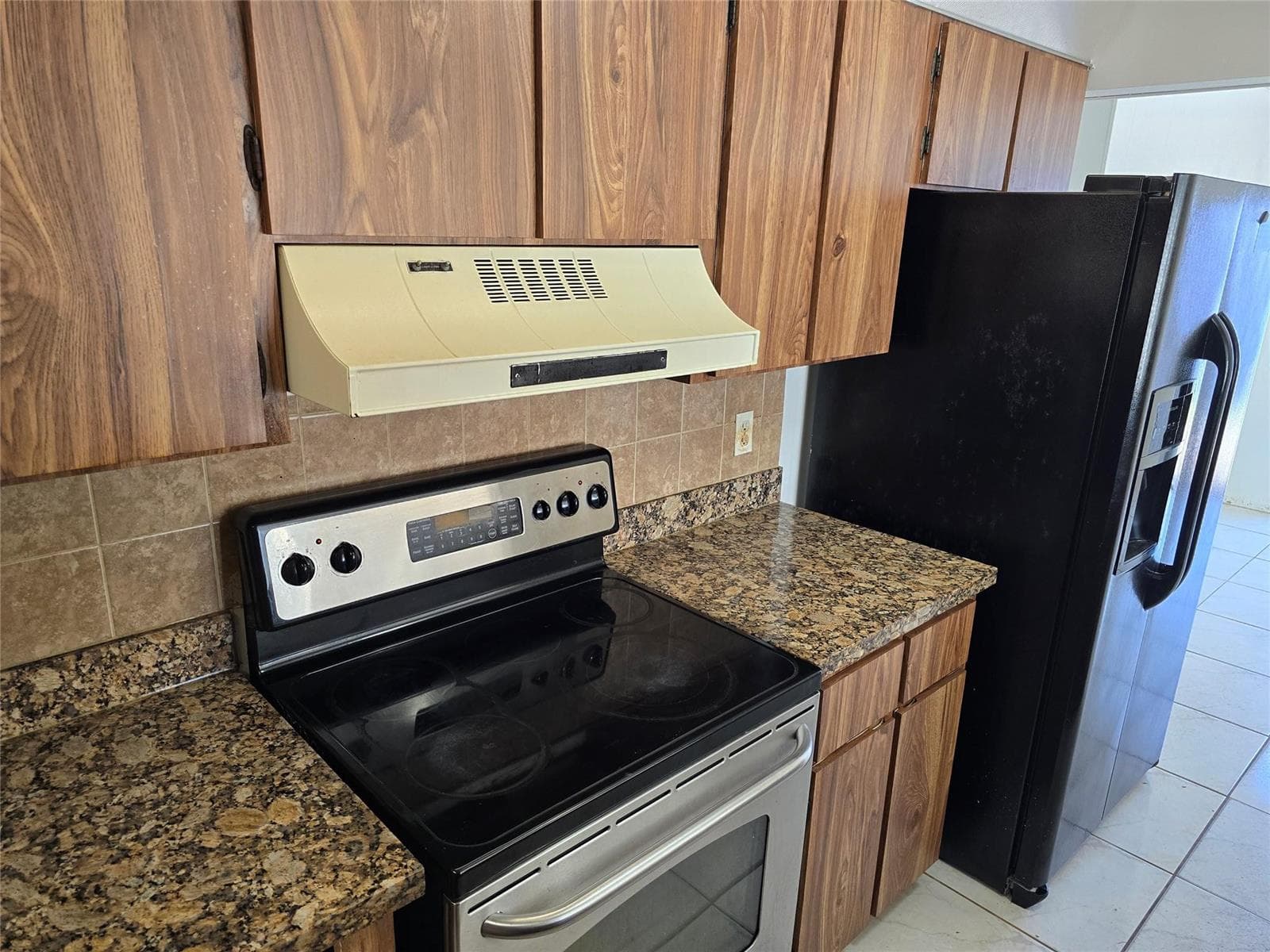 433 SW 61ST Terrace, Margate, FL 33068 photo 9
