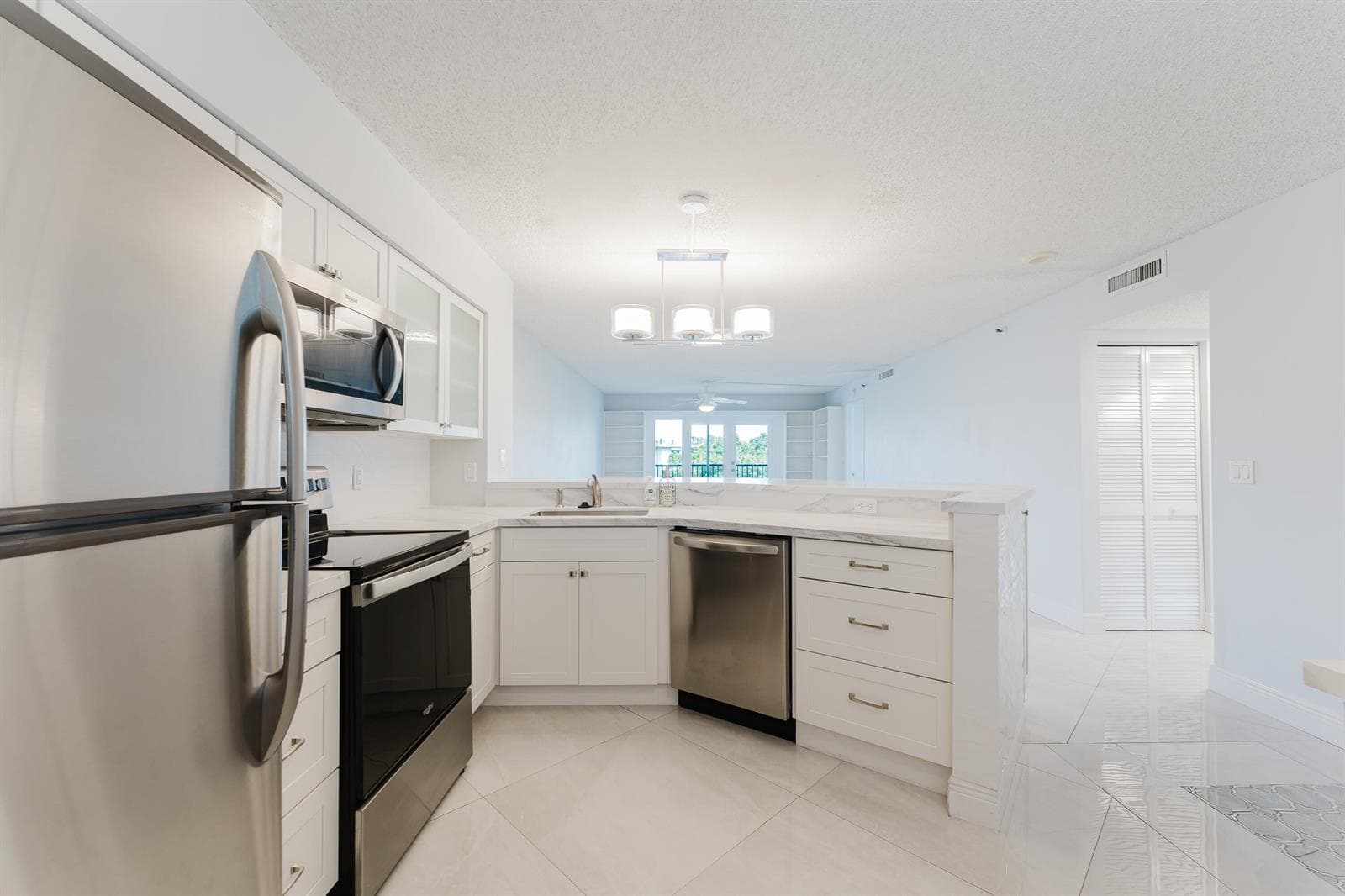 2217 Cypress Island Drive # 508, Pompano Beach, FL 33069 photo 2