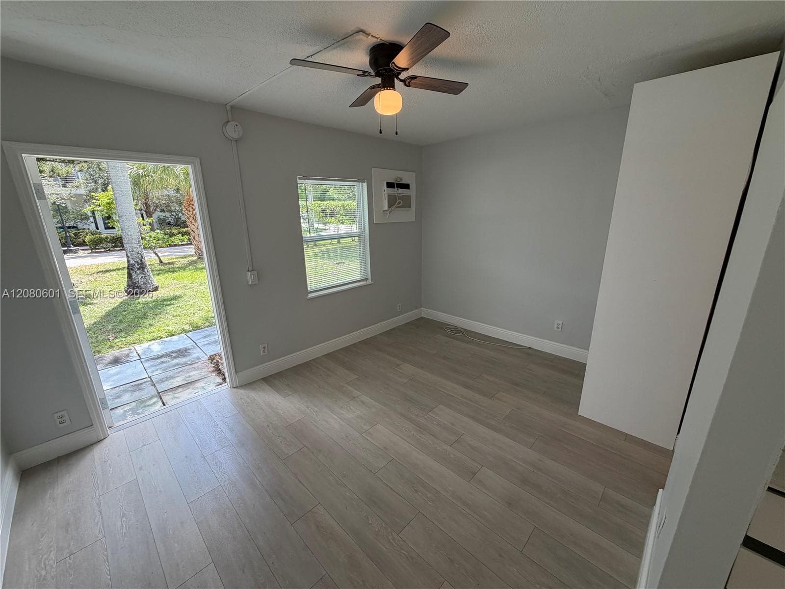 2803 NE 6th Ln # 2803, Wilton Manors, FL 33334