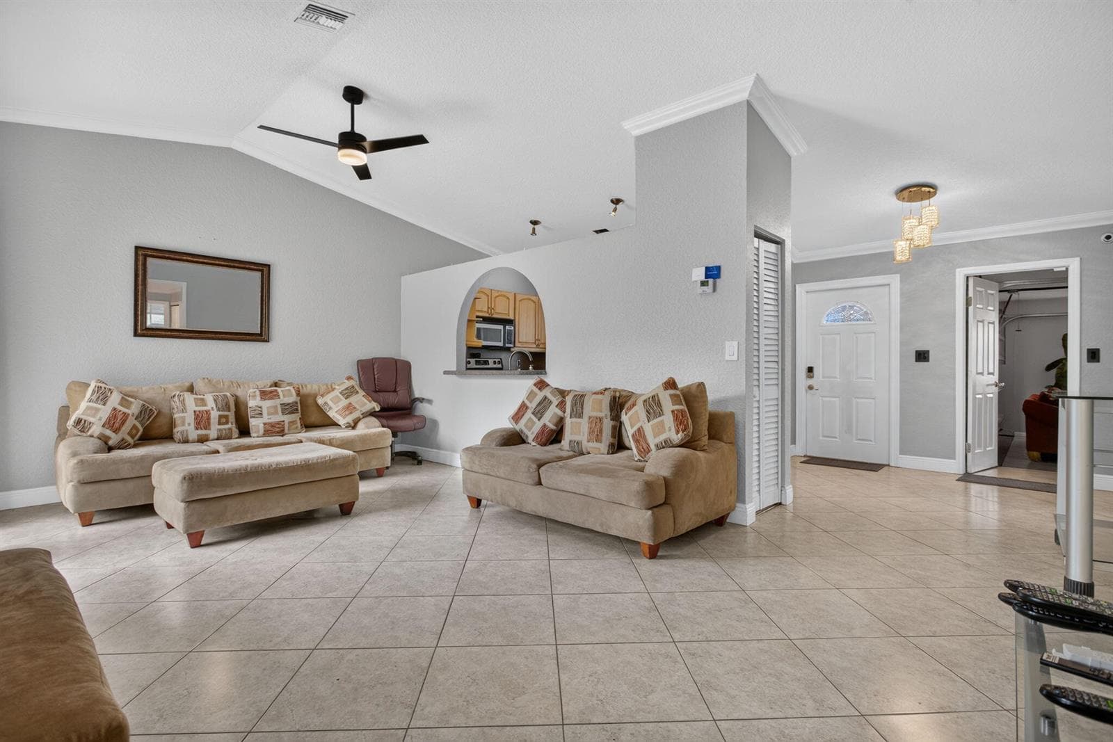 7516 NW 88th Terrace, Tamarac, FL 33321 photo 8