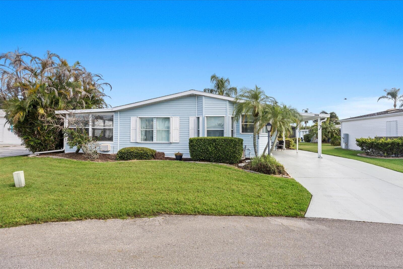 3608 Sleepy Hollow Lane, Port St. Lucie, FL 34952 photo 2