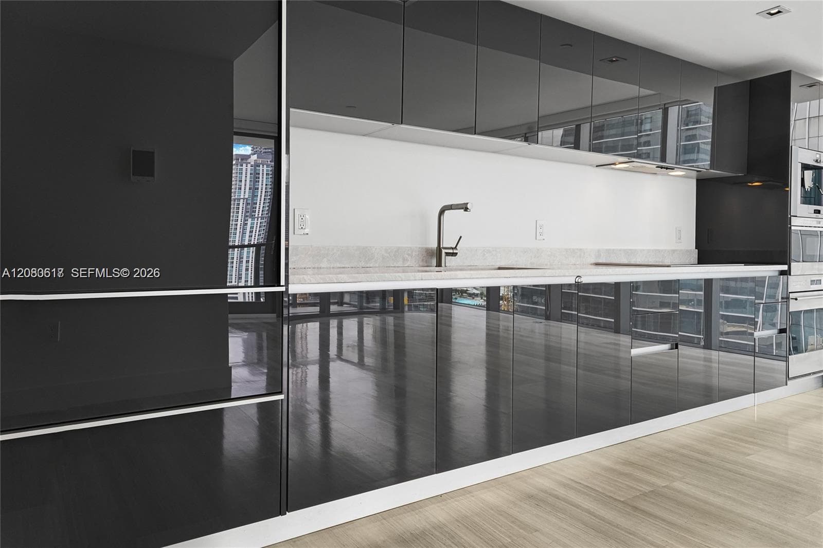 1451 Brickell Ave # 2506, Miami, FL 33131 photo 7